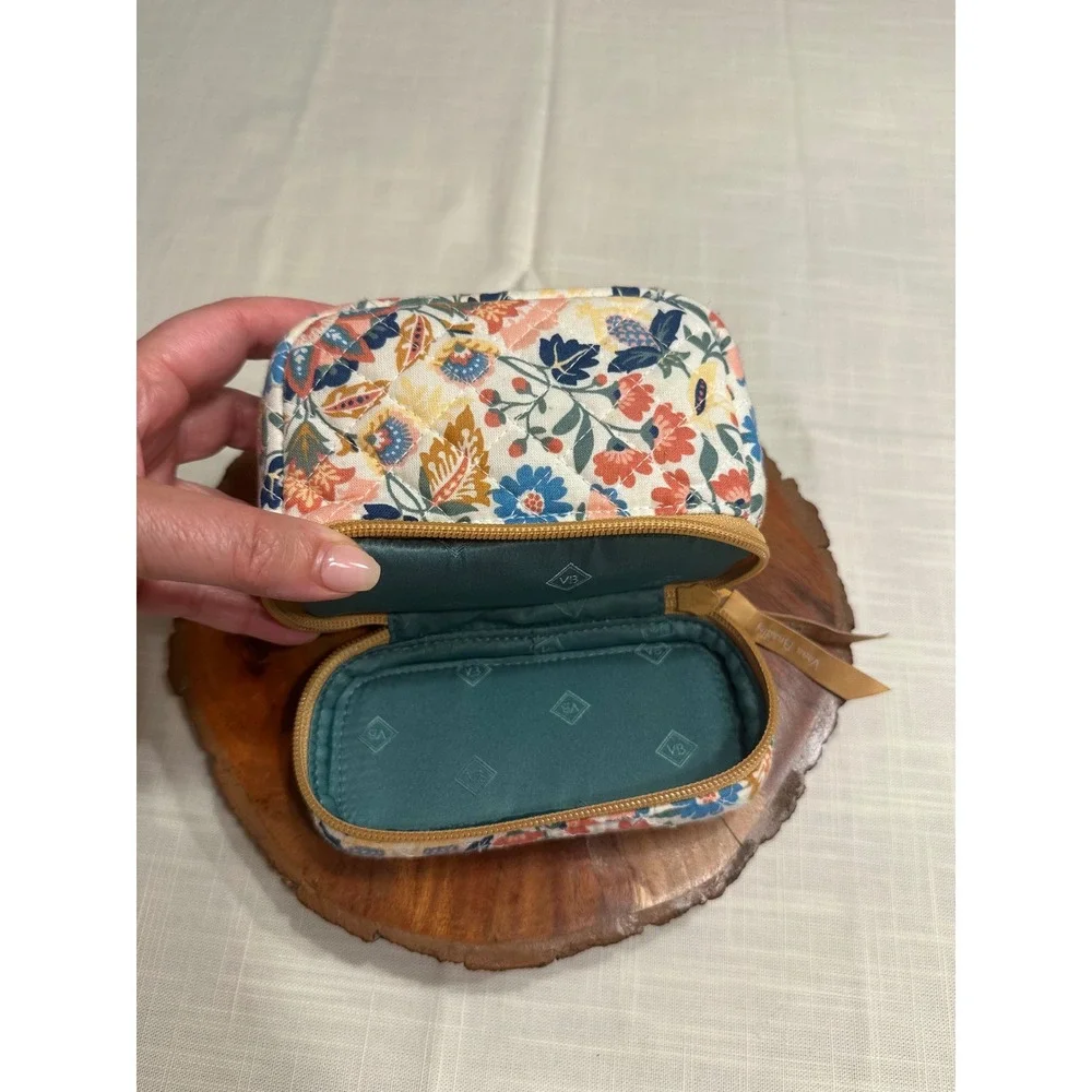 Vera Bradley Floral Quilted Travel Jewelry Organizer Case Zip Makeup Cosmetic